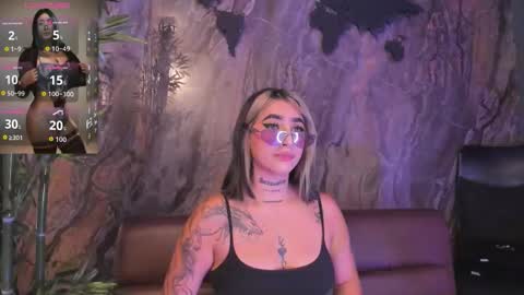 ALAHIA online show from November 5, 2025, 5:24 pm