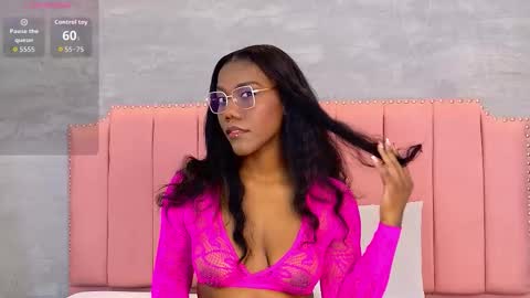 alaia_colins online show from January 13, 2026, 3:34 am