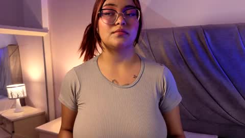 alaiaaddict online show from May 8, 2026, 8:47 pm