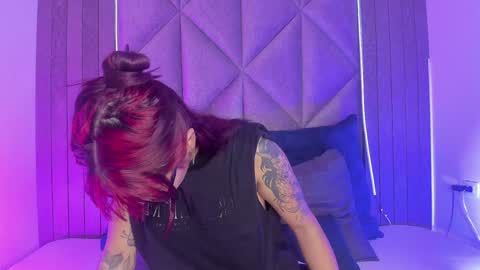 Snapshot of alaiarogers chatting on January 14, 2025, 12:35 pm  Alaia  online show from January 14, 2025, 12:35 pm