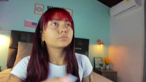 Snapshot of alaiarogers chatting on January 22, 2025, 11:34 am  Alaia  online show from January 22, 2025, 11:34 am