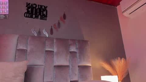 Snapshot of alaiarogers chatting on February 7, 2025, 5:40 pm  Alaia  online show from February 7, 2025, 5:40 pm