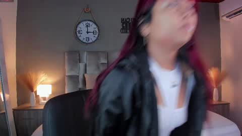 Snapshot of alaiarogers chatting on March 5, 2025, 11:38 am  Alaia  online show from March 5, 2025, 11:38 am