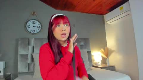 Snapshot of alaiarogers chatting on March 11, 2025, 11:33 am  Alaia  online show from March 11, 2025, 11:33 am