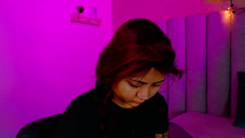 Snapshot of alaiarogers chatting on October 23, 2025, 11:31 am  Alaia  online show from October 23, 2025, 11:31 am