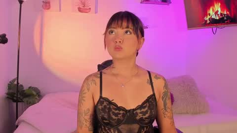   online show from April 10, 2026, 10:31 am