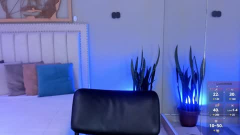     online show from January 15, 2025, 7:23 pm