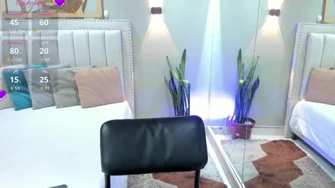     online show from November 24, 2025, 4:07 pm