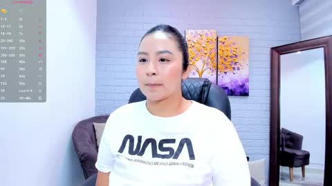 Snapshot of alaiasmile_ chatting on May 19, 2026, 7:20 pm online show from May 19, 2026, 7:20 pm