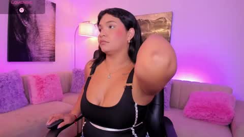 Alaia online show from June 1, 2026, 7:37 pm