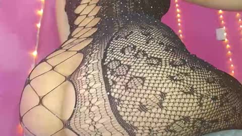  Alaiia  online show from December 28, 2024, 5:33 am