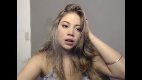 alaina_blessed online show from October 18, 2025, 9:26 pm