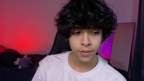 alan18n online show from April 18, 2026, 1:42 am