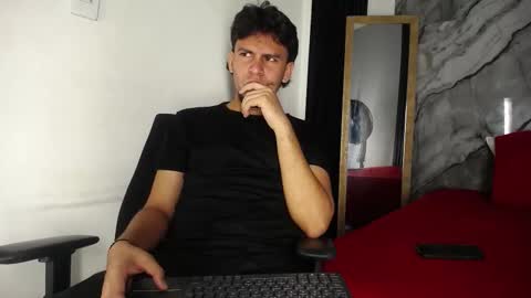 alan__smith online show from February 6, 2026, 8:01 pm