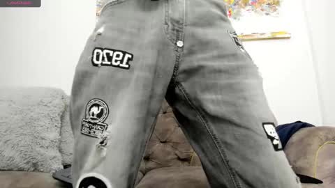 Snapshot of alan_blacke chatting on November 17, 2025, 1:06 pm alan_blacke online show from November 17, 2025, 1:06 pm