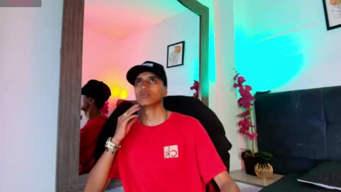 Snapshot of alan_colthon chatting on April 28, 2026, 3:44 am alan_colthon online show from April 28, 2026, 3:44 am