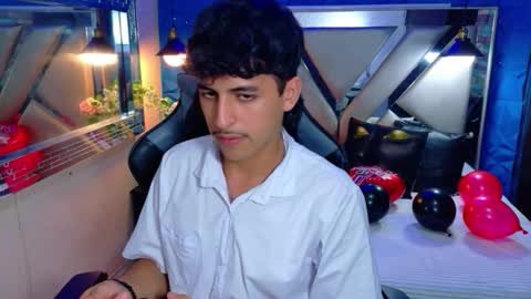 Snapshot of alan_del_reyy chatting on February 11, 2026, 7:08 pm alan del reyy online show from February 11, 2026, 7:08 pm