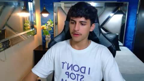 Snapshot of alan_del_reyy chatting on February 18, 2026, 2:07 am alan del reyy online show from February 18, 2026, 2:07 am