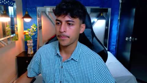 Snapshot of alan_del_reyy chatting on March 2, 2026, 2:14 am alan del reyy online show from March 2, 2026, 2:14 am