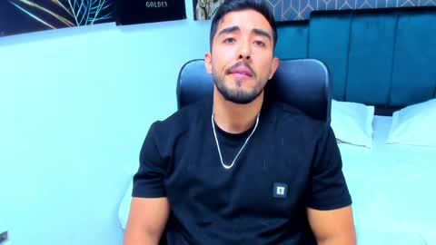 Snapshot of alan_greek_1 chatting on June 8, 2026, 10:54 pm Alan greek online show from June 8, 2026, 10:54 pm