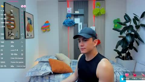 Alan  Kevin can we reach 100 thumbs up please guys  online show from May 3, 2026, 11:49 am