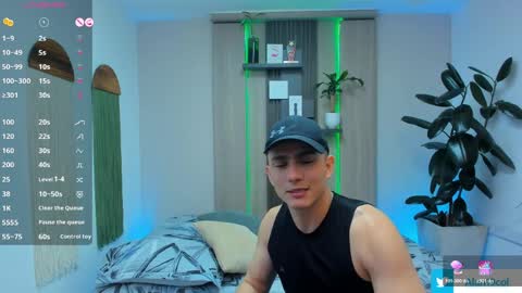 Alan  Kevin can we reach 100 thumbs up please guys  online show from June 9, 2026, 7:03 pm
