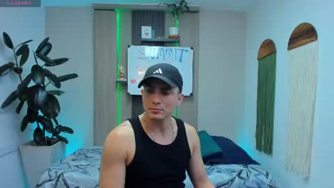 Alan  Kevin can we reach 100 thumbs up please guys  online show from July 28, 2026, 7:04 pm