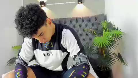 Snapshot of alan_redinger chatting on October 25, 2025, 1:40 pm Alan online show from October 25, 2025, 1:40 pm