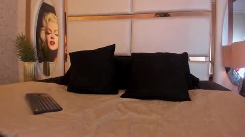 Snapshot of alan_santhos chatting on March 13, 2026, 4:30 am ---Alan--- online show from March 13, 2026, 4:30 am