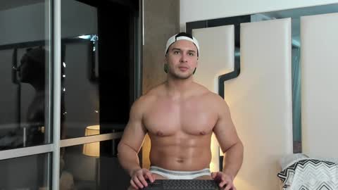 Snapshot of alan_vidal chatting on February 5, 2025, 4:27 am Alan Vidal online show from February 5, 2025, 4:27 am