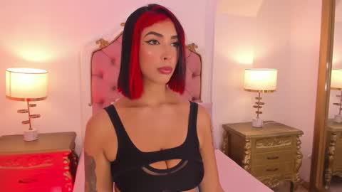 Snapshot of alana_2916 chatting on January 18, 2025, 7:37 pm alana_2916 online show from January 18, 2025, 7:37 pm