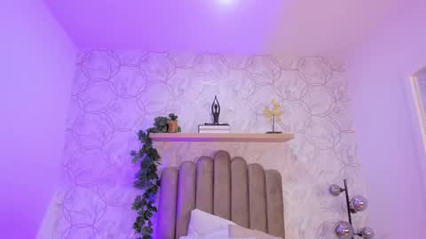 Snapshot of alana_2916 chatting on March 5, 2025, 7:49 pm alana_2916 online show from March 5, 2025, 7:49 pm