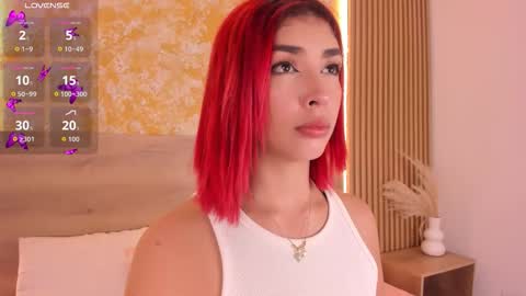 Snapshot of alana_2916 chatting on September 16, 2025, 3:40 am alana_2916 online show from September 16, 2025, 3:40 am