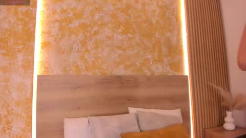 alana_2916 online show from February 6, 2026, 3:22 am