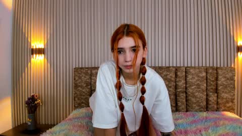 A L A N A  online show from December 2, 2024, 12:18 pm