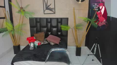 Snapshot of alana_bonny chatting on September 19, 2025, 3:56 pm Alana online show from September 19, 2025, 3:56 pm