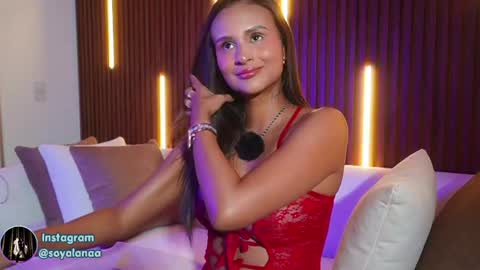 Snapshot of alana_haze chatting on May 4, 2026, 2:07 am Alana online show from May 4, 2026, 2:07 am