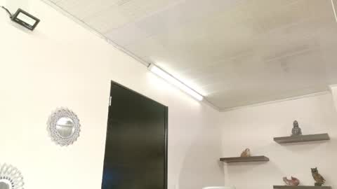 Snapshot of alana_madison chatting on September 24, 2025, 11:46 am Maeve  online show from September 24, 2025, 11:46 am