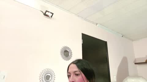 Snapshot of alana_madison chatting on September 28, 2025, 10:20 am Maeve  online show from September 28, 2025, 10:20 am