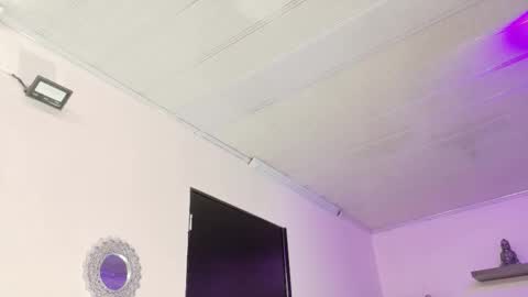 Snapshot of alana_madison chatting on October 14, 2025, 10:27 am Maeve  online show from October 14, 2025, 10:27 am