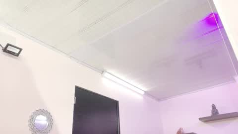 Snapshot of alana_madison chatting on October 20, 2025, 11:32 am Maeve  online show from October 20, 2025, 11:32 am