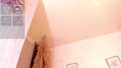 Snapshot of alana_madison10 chatting on November 13, 2025, 3:05 am alana madison online show from November 13, 2025, 3:05 am