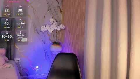   Schedule 700a.m - 200p.m Col hour online show from October 14, 2025, 12:28 pm