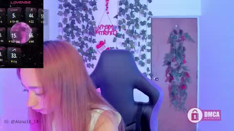 Snapshot of alana_pherson chatting on December 15, 2024, 4:29 am alana_pherson online show from December 15, 2024, 4:29 am