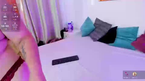 Alana online show from September 10, 2025, 9:59 pm