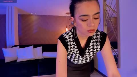 Snapshot of alanacraft chatting on February 23, 2025, 11:47 pm Alana online show from February 23, 2025, 11:47 pm