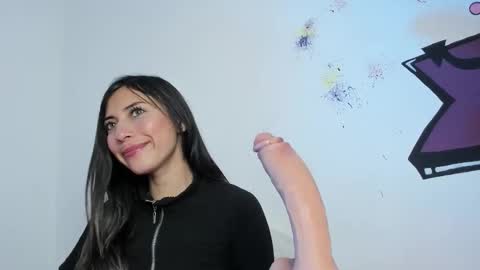 Snapshot of alanalois_ chatting on September 13, 2025, 6:24 am ALANA Please follow me  online show from September 13, 2025, 6:24 am