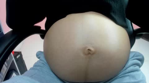 alanapetterson online show from February 12, 2025, 3:49 pm