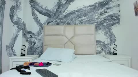 Alana Ryder online show from January 17, 2025, 7:51 am