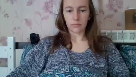Snapshot of alane26 chatting on May 25, 2026, 9:37 am Elisa online show from May 25, 2026, 9:37 am